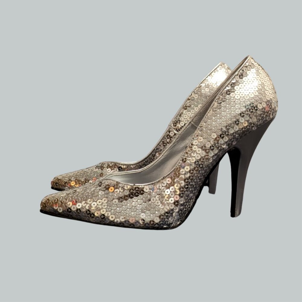US 9 Silver sequin heels